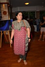 Reena Dutta at AGP play Barff by Saurabh Shukla on 17th April 2016